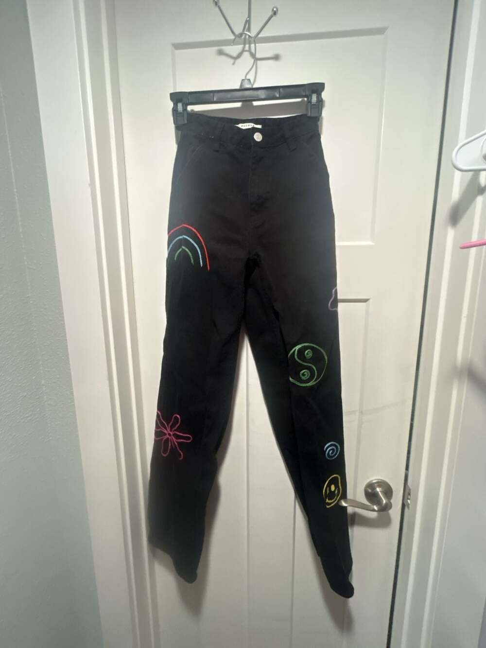 PacSun 90's Boyfriend Carpenter Jeans Size 22 Black Graphic Embroidered